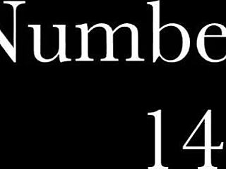 Ma vie secrète avec des naturistes vintage sur la plage