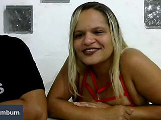 Pornstar Paty Bumbum Answers Wild Public Questions Now!