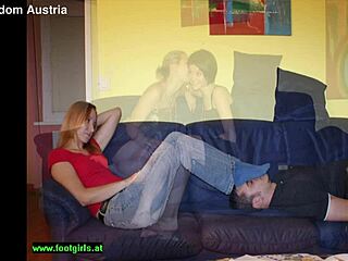 Fetish freaks žele nemačku gospodaricu u divljoj BDSM igri!