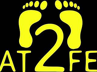 기글스가 섹시 힐에 발 보여줘서 페티시 팬들