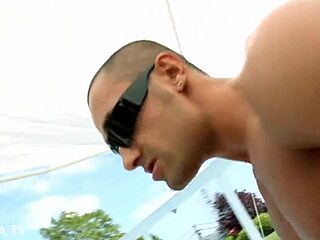 horny effy in bikini and high heels gets pussy fucked outdoors with creampie 😍