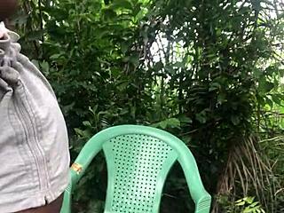 crazy bitch twerking till she shows cute tit!