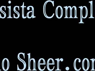 hey, this puta is sucking my rod real good!