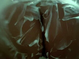 i’m obsessed with this super hot Brazilian milf i share