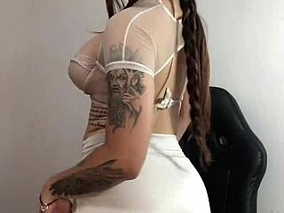Hey, isn’t this young 18+ latina with big tits just perfect?
