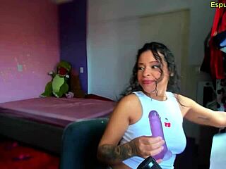 I love this hot Latina's dirty talk for you