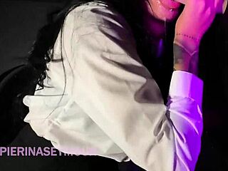 brunette with big ass gets two dicks in glory hole?