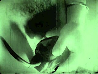 Vintage Lesbians in Erotic Confessions!