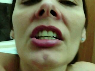 Raquel berkahwin beri mengerang banyak kote pemakan, dia teruja tunjuk muka pelacur nakal