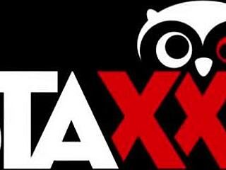 Busty Sadie Terjun Ke Aksi Interracial Hardcore Dengan Tetek Besar