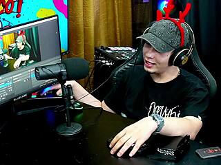 Ruan found the plug in my ass hot, so I stood up for a tasty kiss, says Psy Lunar