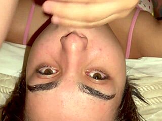 Hey, I called my friend for a double blowjob on the guy 😏