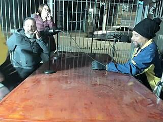 so ma santos oficial and binho ted are inviting rafão otaku to give his ass to luana reis live on incancelaveis podrecast, it's all amateur action.