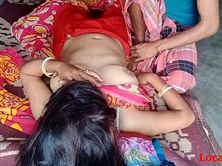 desi housewife has sex in saree on ranch webcam