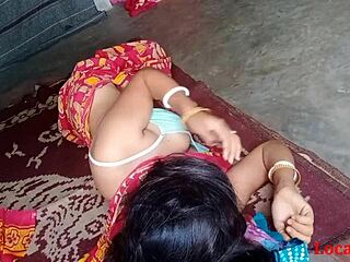 desi housewife has sex in saree on ranch webcam
