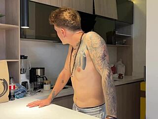 My Hot Neighbor Asks for Milk and I Give Her All My Cum