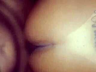 Stop motosikal di lorong dan pancut susu dalam pepek dia sana, perempuan jalang sedap?