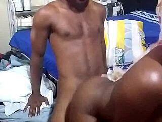 foda africana com kingsnake pt2 involves squirting and doggystyle