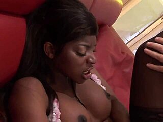 I feel so turned on by this horny doctor in the hospital