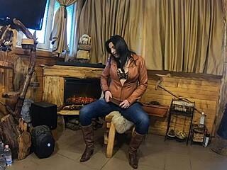 Check out this beautiful MILF housewife with a hungry pussy in the preview.