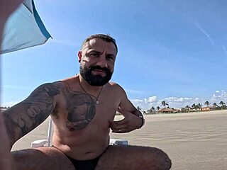 Preparing in public, pedestrians recognize my wife and we get up to it on the beach!