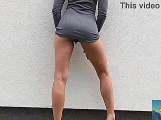 Recording a message for you, Mala Dvojka