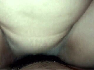 I fuck my friend's husband on same bed with her