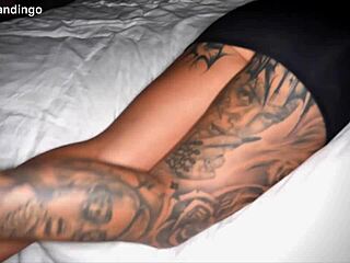 モンスター黒人チンポで熱いミルフのマン汁が噴き出す？