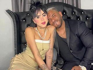 Peruvian musnah Venezuelan muda dengan sodomizing kasar dan deepthroat