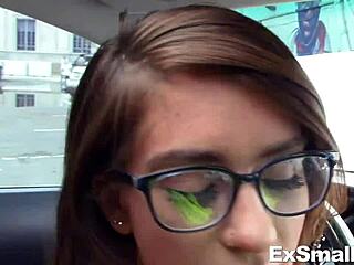 Joseline Kelly Fucks Stranger Publicly Hard