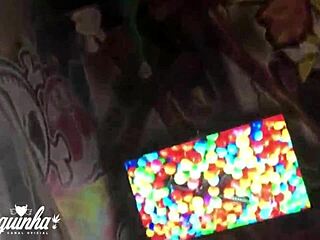 The young girl starts masturbating in the uber, and ends up giving her ass