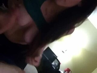 sexy ex swallows big dick like it's nothing