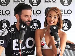 La Hermosa Modelo Aisha Cuenta Como Le Gusta Follar