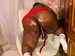 Nigarchrist Update with Homemade Lesbian Petal Action