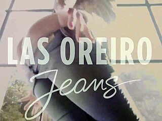 natalia oreiro dances very sexy on stage.