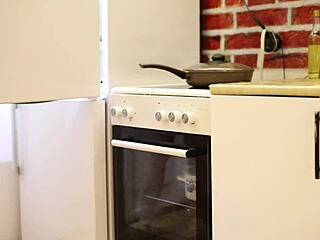 I experienced a real homemade story of blowjobs and doggystyle with a couple