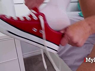 holly lace does anything when axel calls her stepmommy