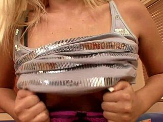 Kaycee Brooks Deals With Creepy Uncle