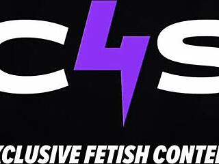 Savannah fox dominates through facesitting and tight bondage