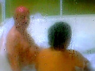 preview of cum into my jacuzzi with agarabas and olpr