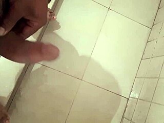 Peruvian Massage Before Shower 😊