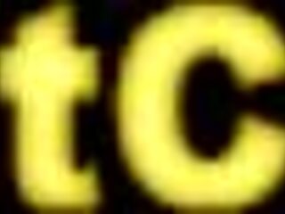 Jeune 18+ Meg Magic deepthroat bite couilles profond