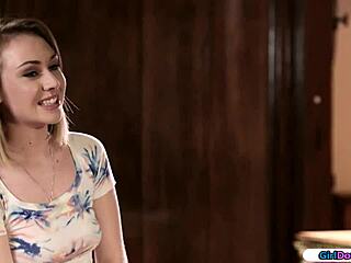 teen says, 'practice sex with busty bff'