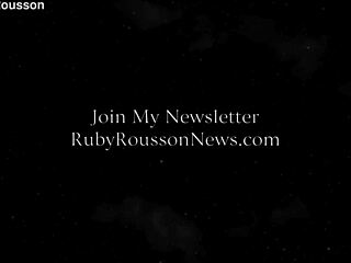 貞操の彼氏にオイル塗られる