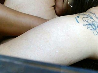 La Mama De Mi Mejor Amigo! FUCK HER NOW!