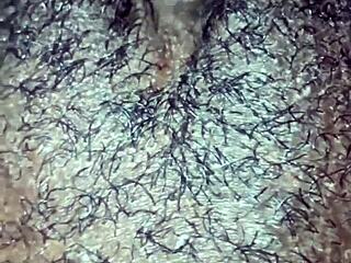 エボニーのマンコが遊ばれる