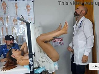 Gynykolog zradí kokota a tajně šuká jeho ženu v nemocnici rychle