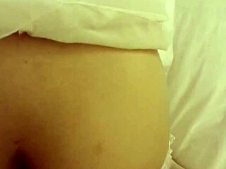 Big cock slides into tight white tiger pussy, white silk girl gives great oral 😏