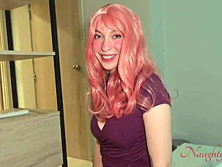 I cant help feeling attracted to my step-mom with big ass and pussy fucking