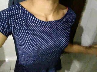 emily engole tudo com seu cu delicioso